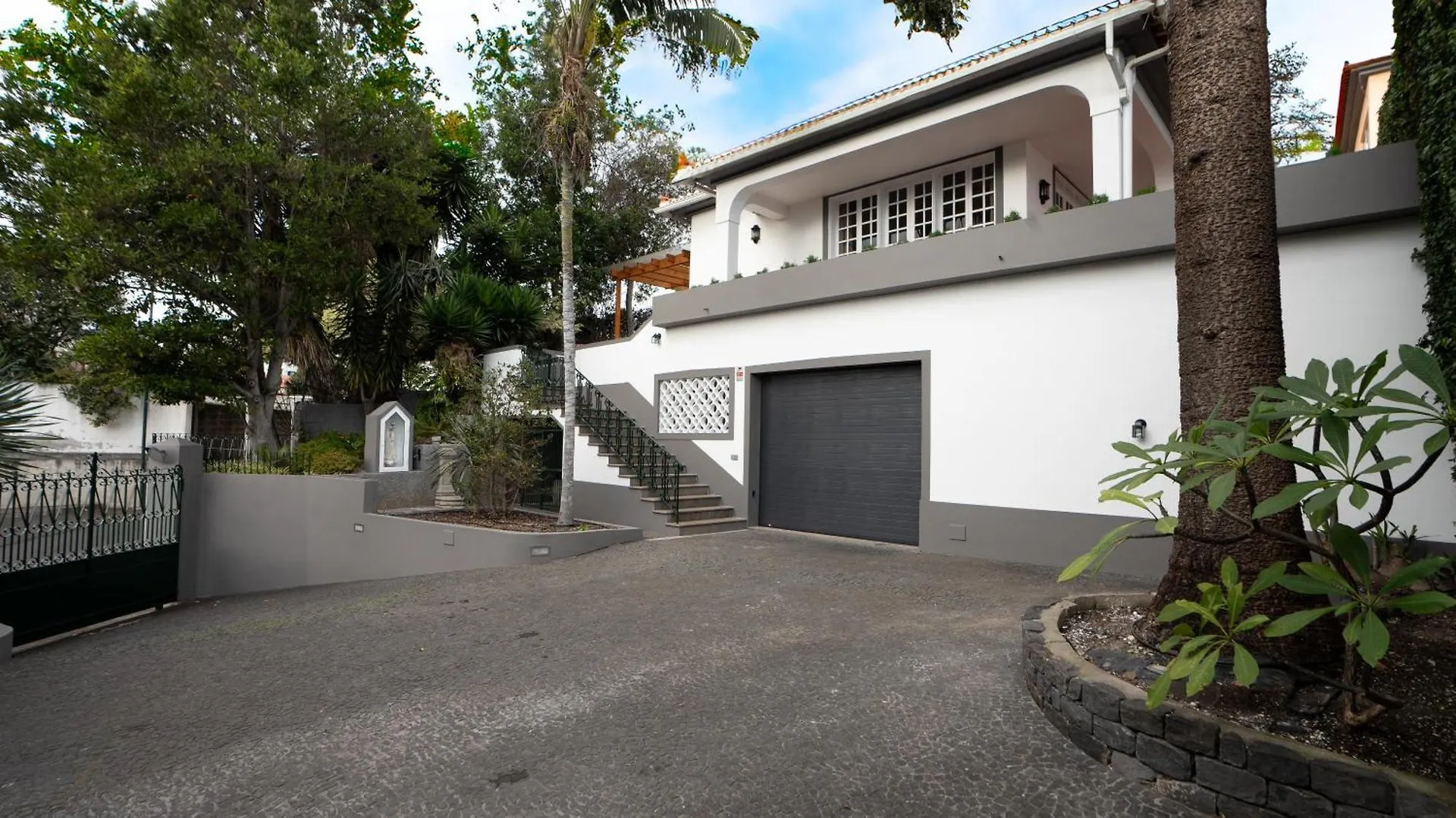 Feriehus Amaro Oasis By Lovelystay Funchal  Portugal