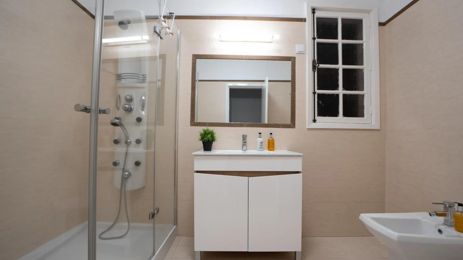 Amaro Oasis By Lovelystay Funchal  Сasa de vacaciones